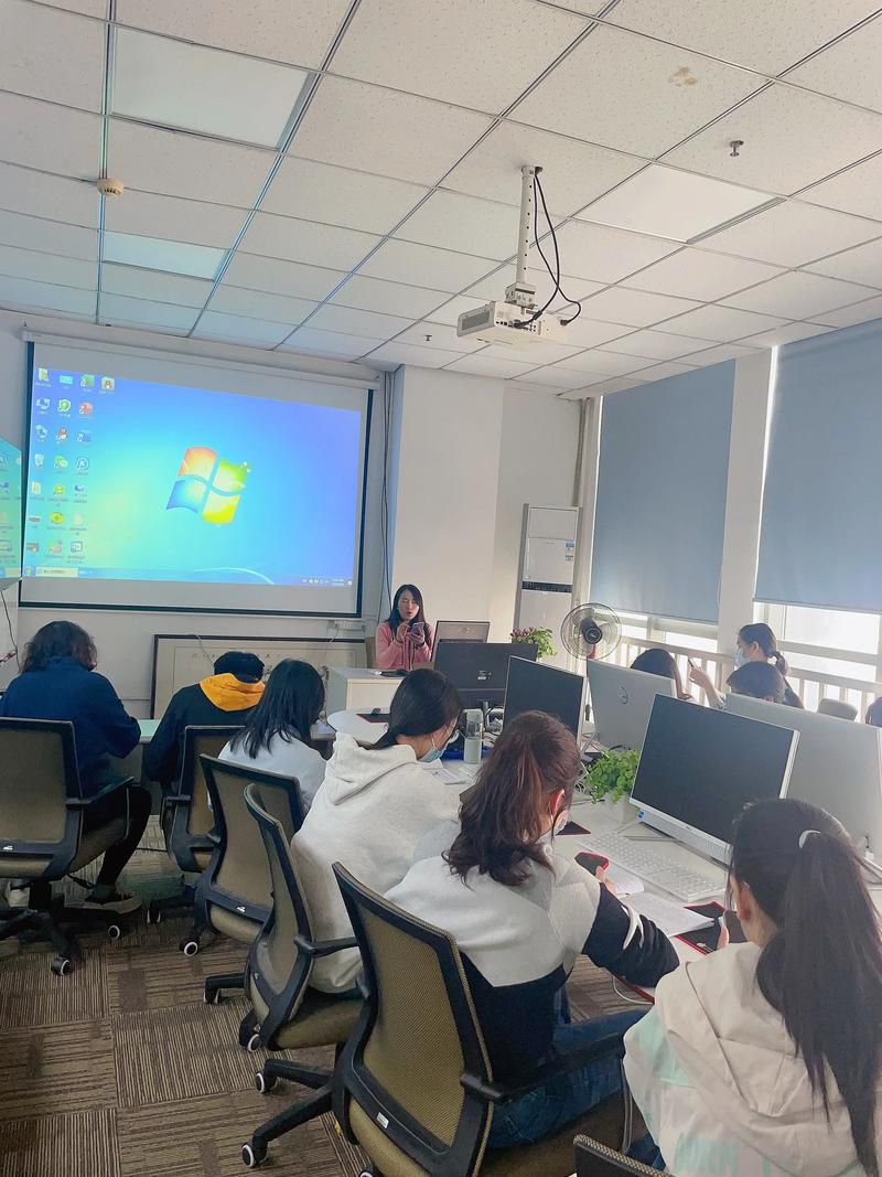 腾讯qq短视频创作运营实习生是干嘛的